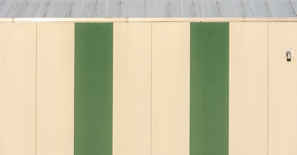 découvrez comment une toiture métallique anti-condensation protège efficacement votre bâtiment contre l’humidité et la formation de moisissures, tout en assurant une isolation durable et performante.