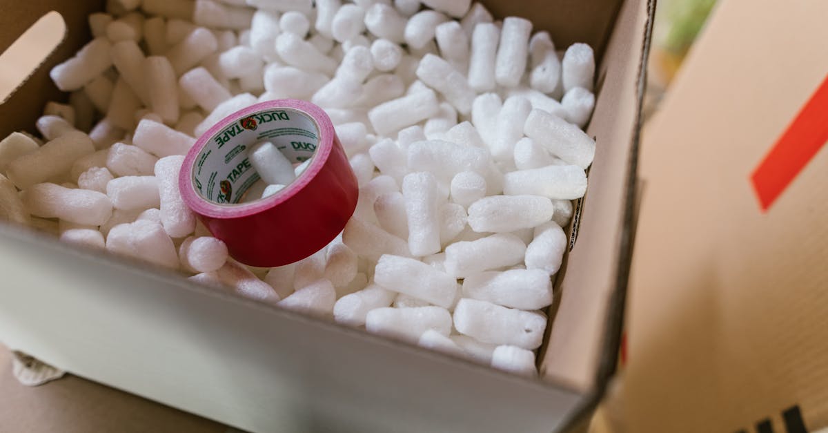 découvrez tout ce qu'il faut savoir sur le polystyrène expansé : ses propriétés, ses usages dans l'isolation thermique et l'emballage, ainsi que ses avantages en matière de légèreté et de recyclabilité.