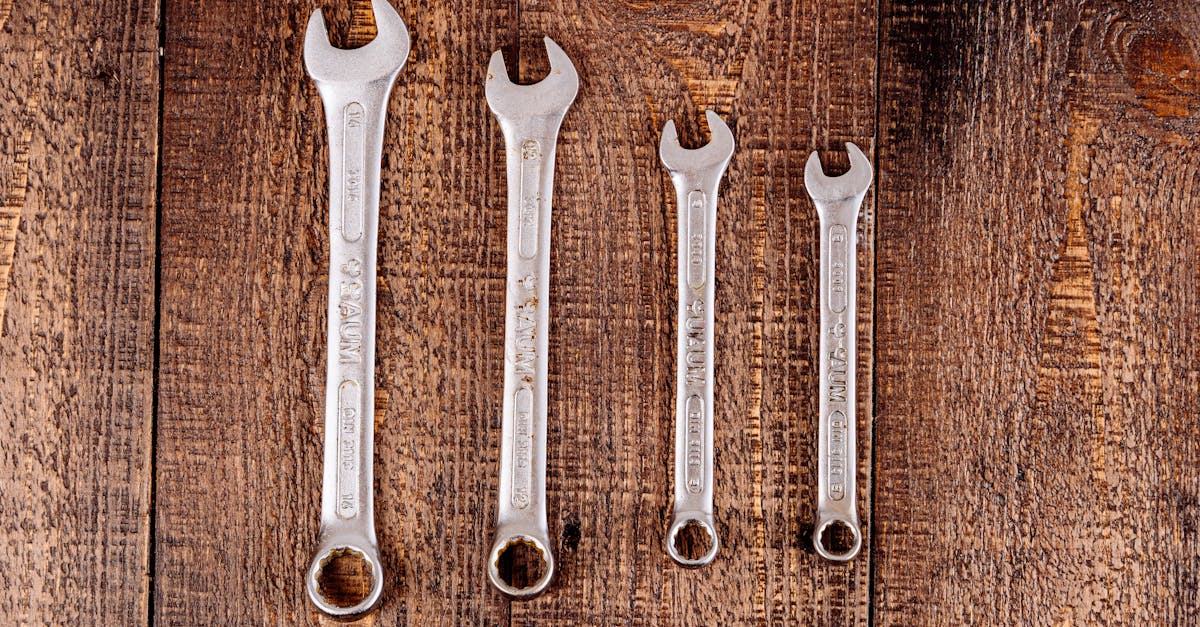 découvrez nos conseils et solutions pour la construction de garages : étapes, matériaux, réglementations et idées d’aménagement pour réaliser un garage adapté à vos besoins.