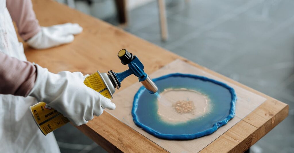 Tout savoir sur la résine d’étanchéité : coûts d’installation, méthodes d’application, utilisations et bénéfices découvrez la résine de scellement, idéale pour protéger, imperméabiliser et renforcer vos surfaces. une solution efficace pour vos projets de bricolage, d’artisanat et de construction, alliant solidité et durabilité.