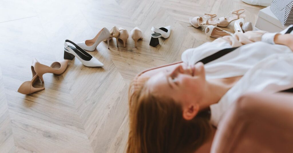 découvrez le revêtement de sol auto-adhésif : facile à poser, économique et idéal pour moderniser rapidement votre intérieur sans travaux complexes. nombreux designs disponibles !