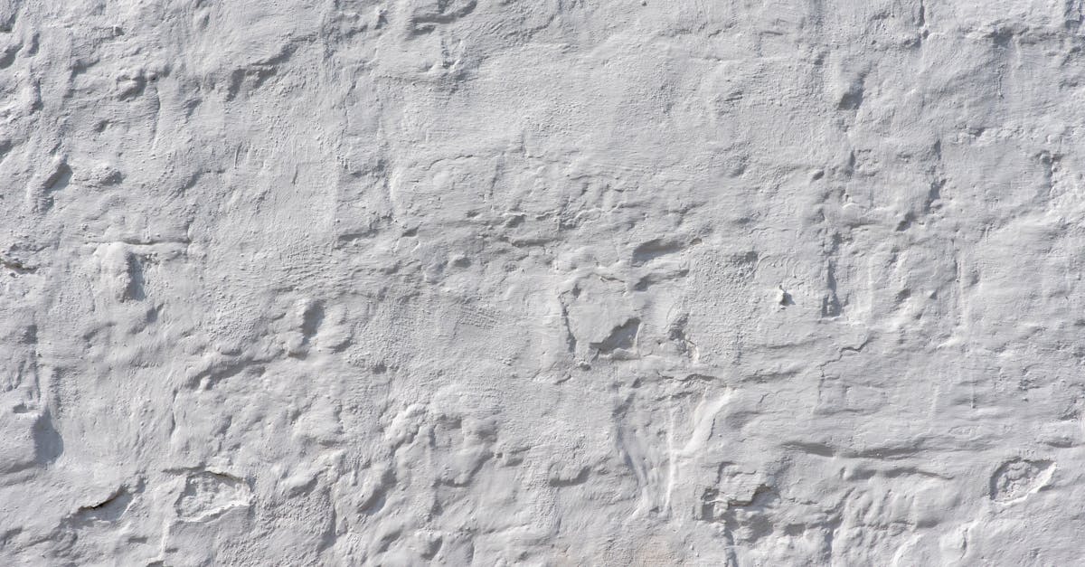 découvrez l'effet stone finish, une finition minérale élégante et moderne pour sublimer vos murs intérieurs ou extérieurs. adoptez un style naturel et raffiné grâce à nos conseils et inspirations déco.