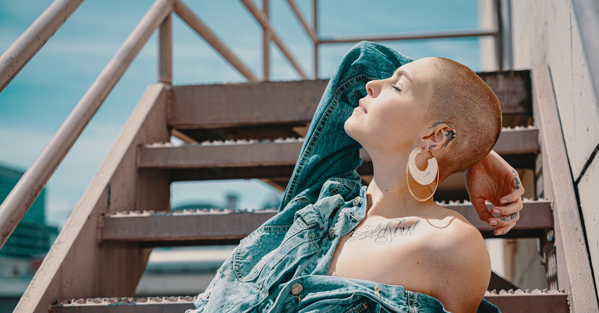 découvrez les escaliers à marches alternées, une solution innovante et gain de place pour améliorer l'accessibilité et le design de vos espaces.