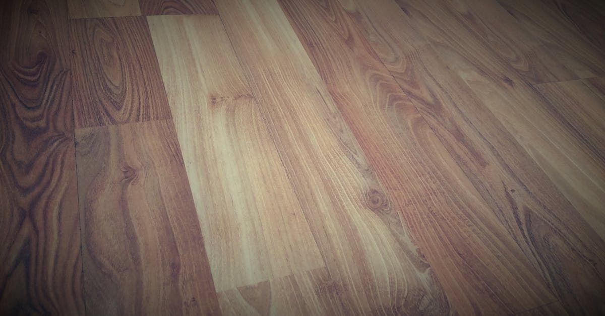 découvrez notre sol stratifié click-lock facile à installer, offrant une finition élégante et durable pour tous vos espaces intérieurs.