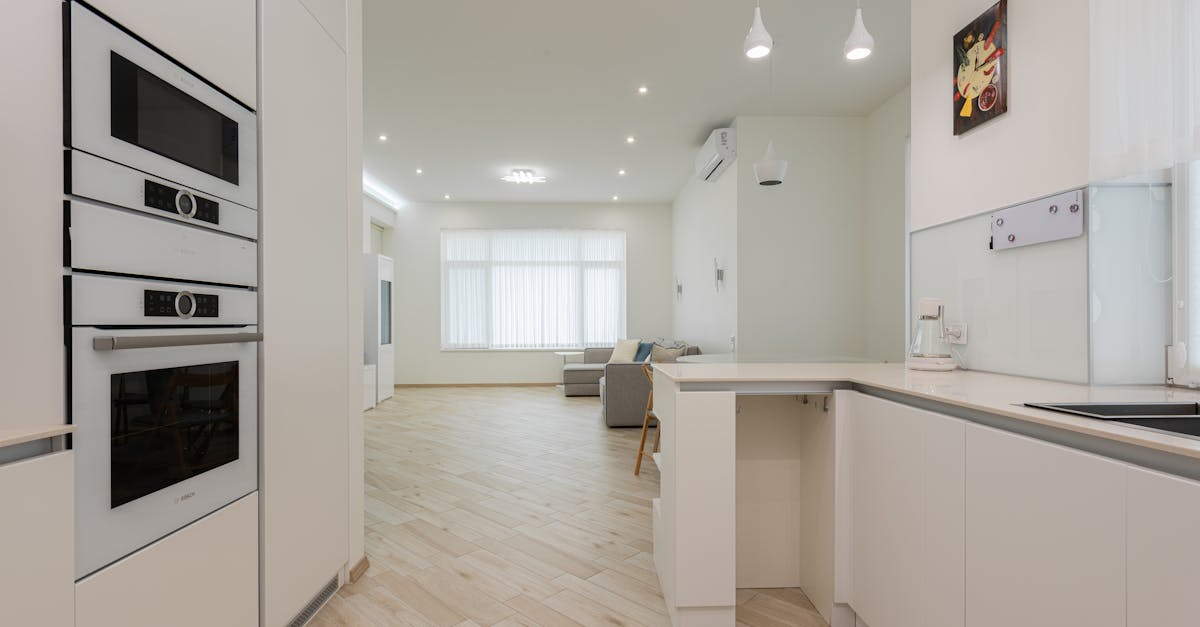 découvrez notre gamme de sols stratifiés à clipser, faciles à poser et durables. parfaits pour un intérieur moderne et résistant à l'usure.