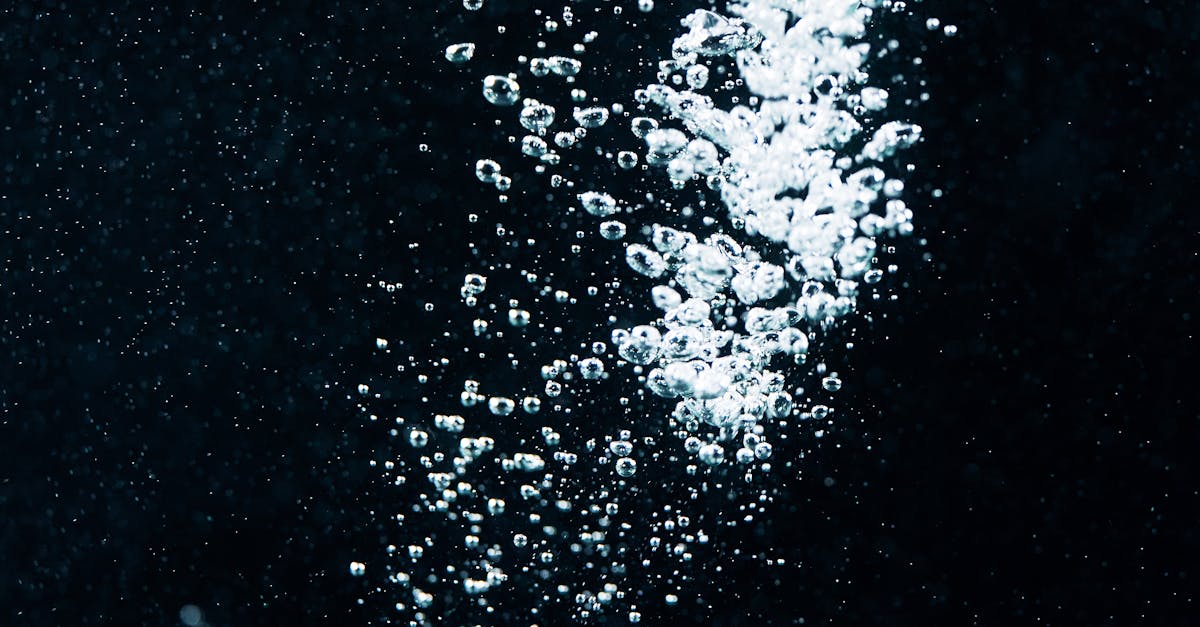 découvrez notre sélection de chaudières à gaz performantes et économiques, idéales pour chauffer votre maison en toute saison avec efficacité et confort.