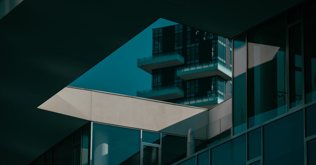 découvrez tout sur le vitrage : types de glazing, conseils pour choisir la meilleure solution et les avantages en termes d’isolation, sécurité et design.