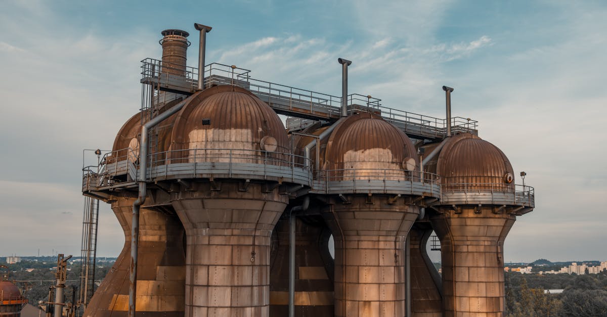 convertissez facilement les mégawattheures (mwh) en kilowattheures (kwh) avec notre outil simple et rapide. comprenez les équivalences et réalisez vos calculs d'énergie en un instant.