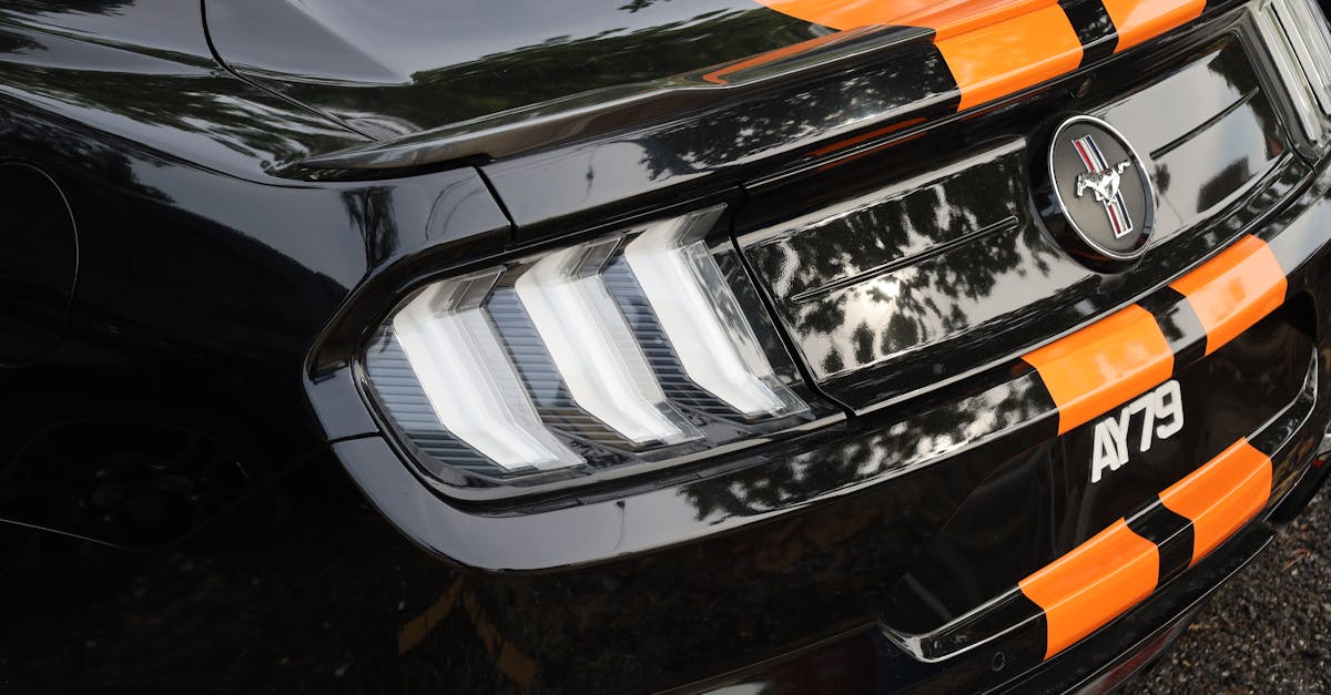 découvrez différentes finitions de peinture pour embellir et protéger vos surfaces avec style et durabilité.