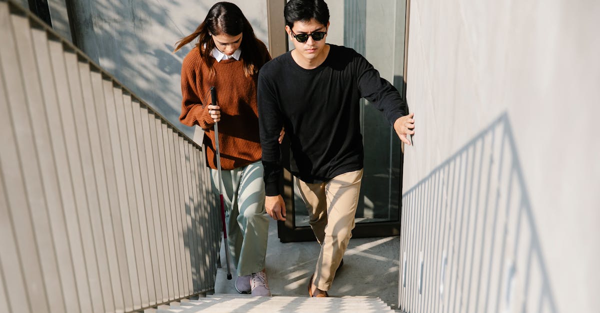 guide complet des dimensions d'escaliers pour concevoir et aménager votre escalier en toute sécurité et conformité.