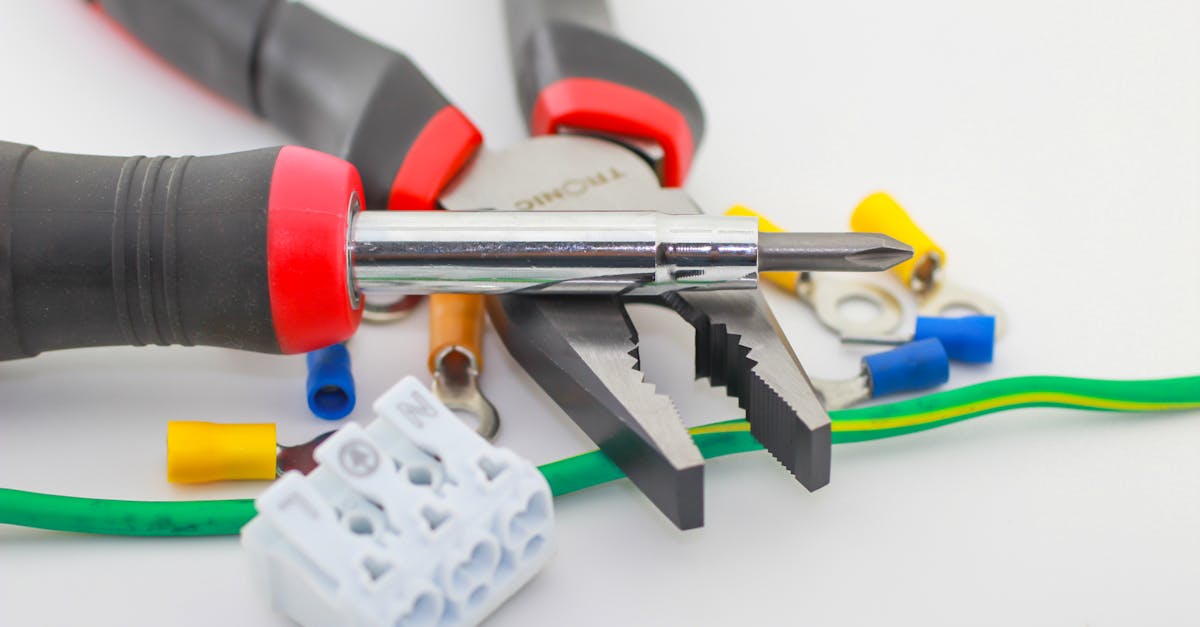 découvrez la signification des couleurs des fils électriques pour assurer une installation sécurisée et conforme aux normes en électricité.