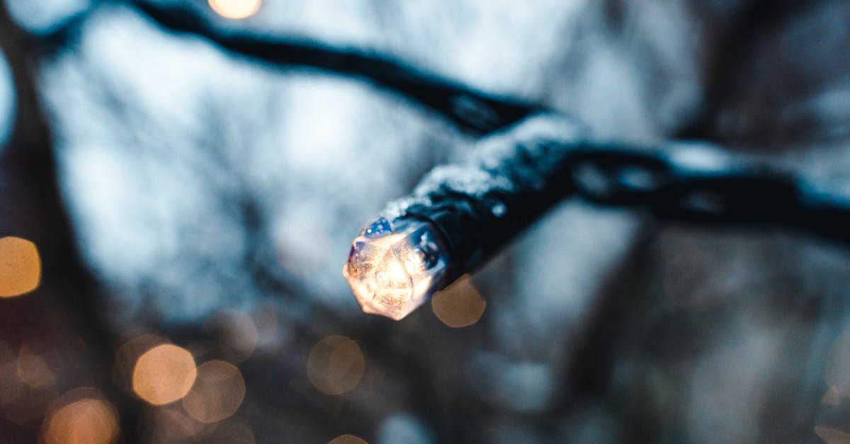 découvrez la signification des couleurs des fils électriques pour assurer des installations sûres et conformes aux normes électriques.
