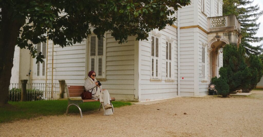 solutions professionnelles d'étanchéité pour façades, protégeant votre bâtiment contre l'humidité et les infiltrations d'eau.