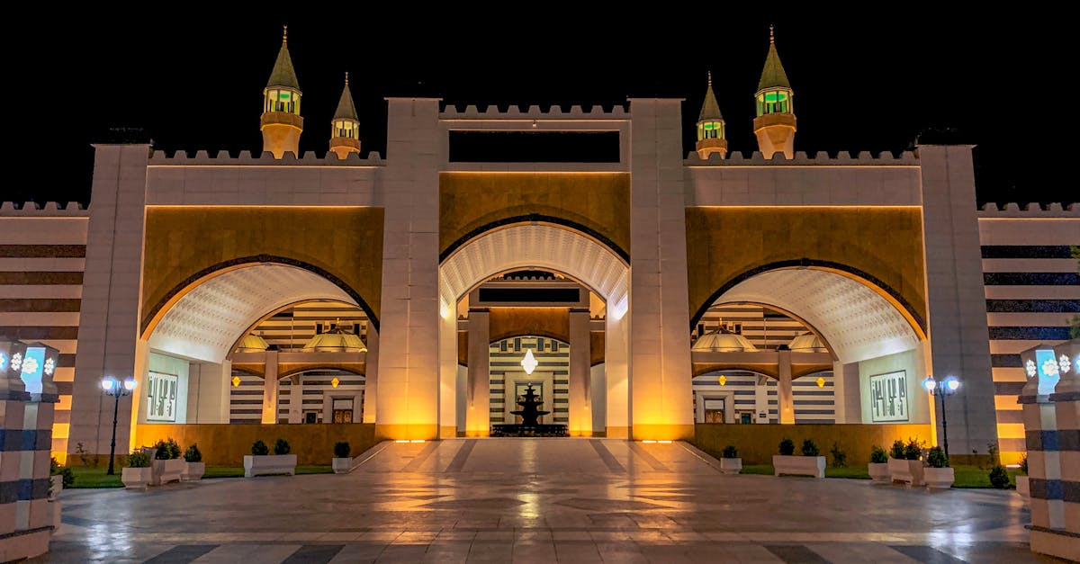 découvrez nos solutions efficaces d'étanchéité pour façades, protégeant vos murs contre l'humidité et les infiltrations d'eau.