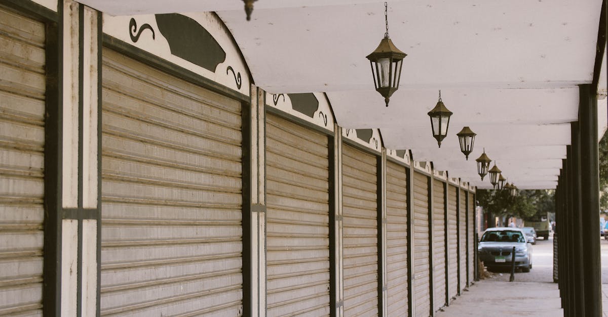 découvrez notre gamme de pergolas élégantes et résistantes pour embellir et protéger votre espace extérieur toute l'année.