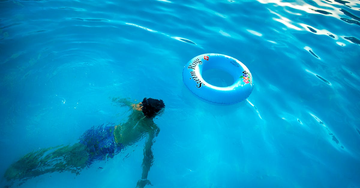 découvrez nos dispositifs de sécurité pour piscines, conçus pour protéger les enfants et prévenir les accidents. assurez la tranquillité d'esprit autour de votre piscine.