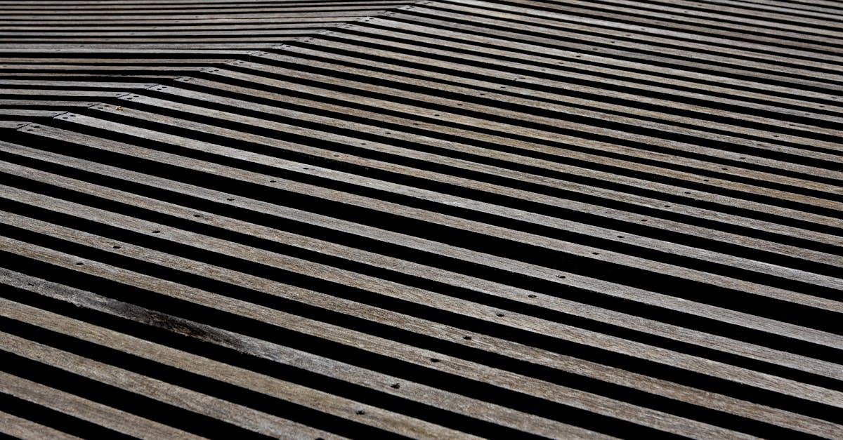 découvrez comment mesurer précisément les dimensions de votre toit pour un projet de construction ou de rénovation réussi. conseils et astuces pour obtenir des mesures fiables.