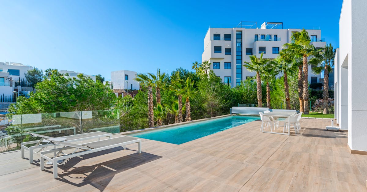 découvrez nos supports de terrasse robustes et durables pour une construction facile et stable. parfaits pour tous vos projets d'aménagement extérieur.