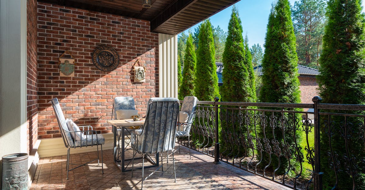 pose de carrelage pour terrasse : transformez votre espace extérieur avec des sols élégants, durables et faciles à entretenir.