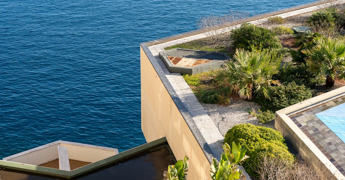 découvrez nos solutions efficaces d'étanchéité pour terrasses, assurant une protection durable contre l'humidité et les infiltrations.