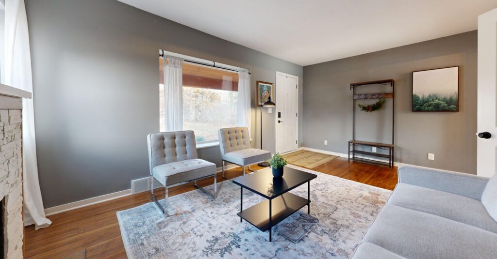 découvrez comment peindre vos lambris avec des techniques simples pour un rendu élégant et durable. guide complet pour réussir la peinture de vos wainscoting.