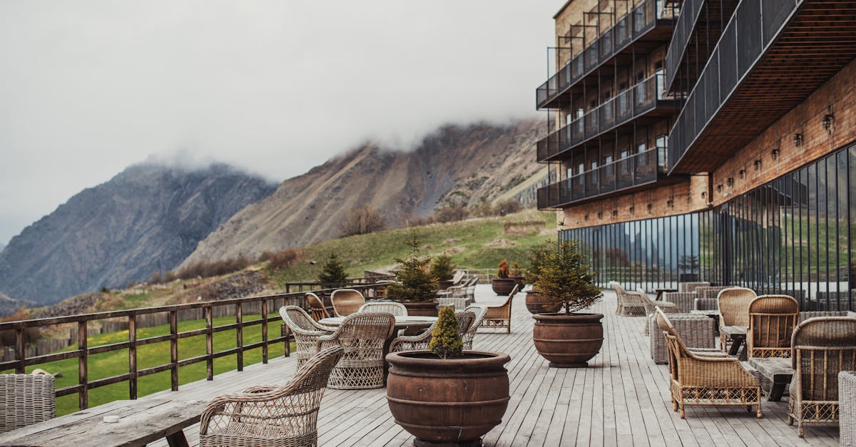 découvrez nos terrasses en bois élégantes et durables, parfaites pour sublimer votre espace extérieur avec style et confort.