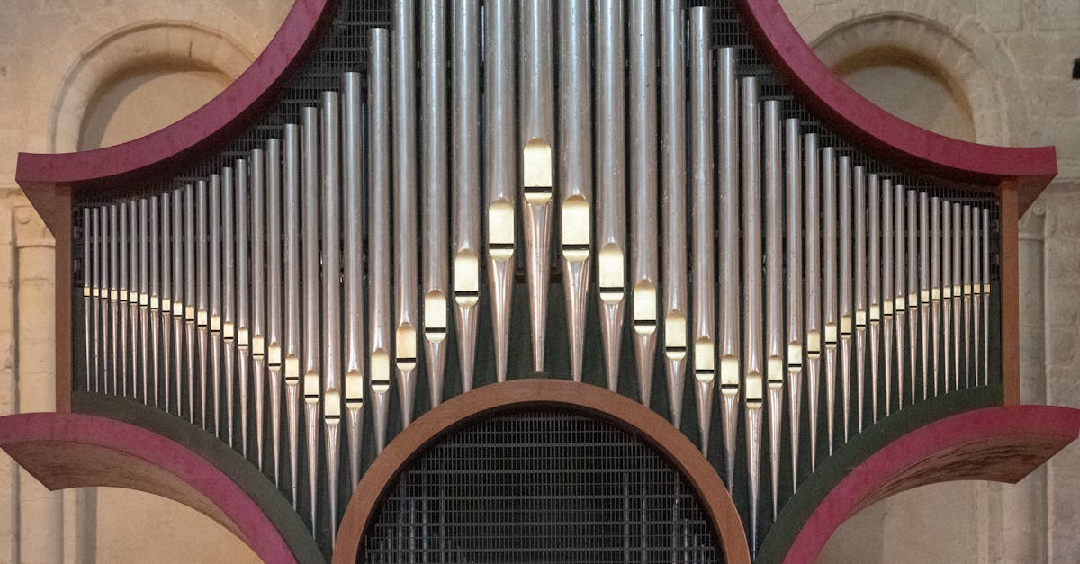 découvrez nos solutions d'isolation acoustique pour un confort optimal et la réduction efficace des bruits indésirables dans votre habitat ou votre bureau.