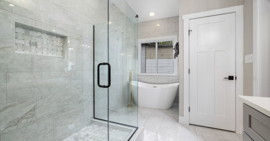 Coût de la rénovation d’une baignoire : ce qu’il faut savoir découvrez le coût de la rénovation de baignoire : guide complet pour estimer les prix, choisir les matériaux et optimiser votre budget rénovation salle de bain.