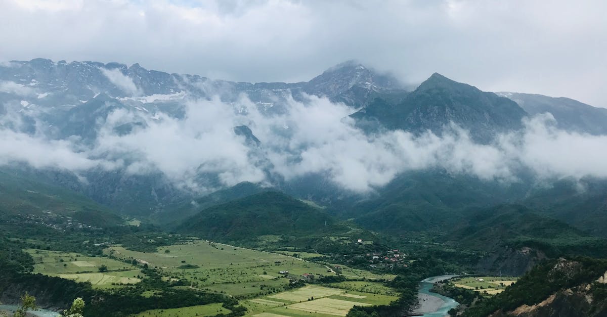 découvrez les exigences et démarches nécessaires pour obtenir un permis de construire en conformité avec la réglementation locale.