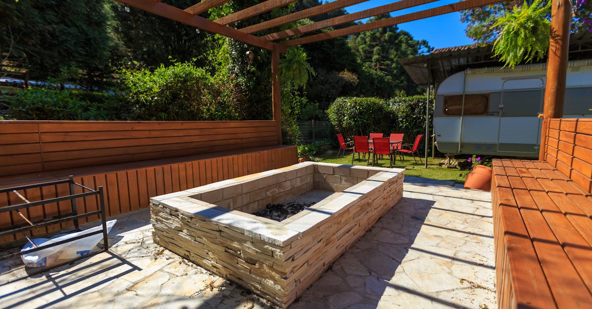 découvrez nos pergolas fermées alliant élégance et protection pour profiter de votre extérieur en toutes saisons.