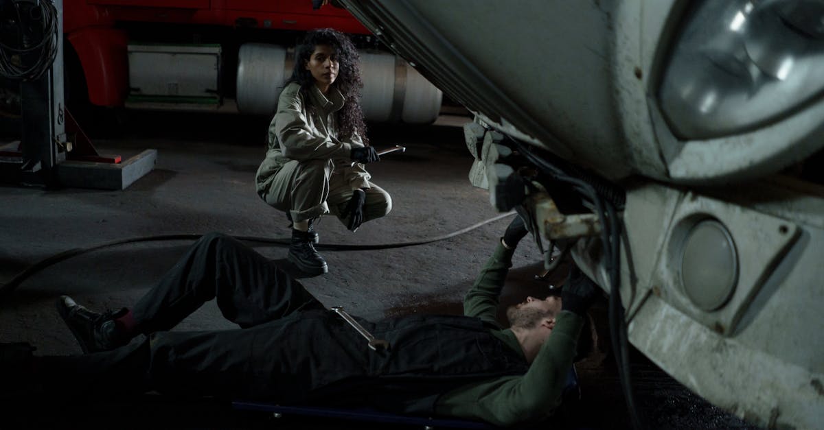 découvrez le coût d'installation d'un revêtement de sol de garage, les différents matériaux disponibles et des conseils pour choisir la meilleure option adaptée à votre budget.