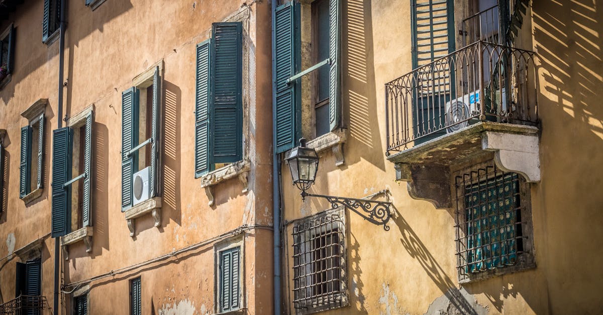 découvrez notre sélection de fenêtres italiennes alliant élégance et performance pour sublimer votre intérieur.