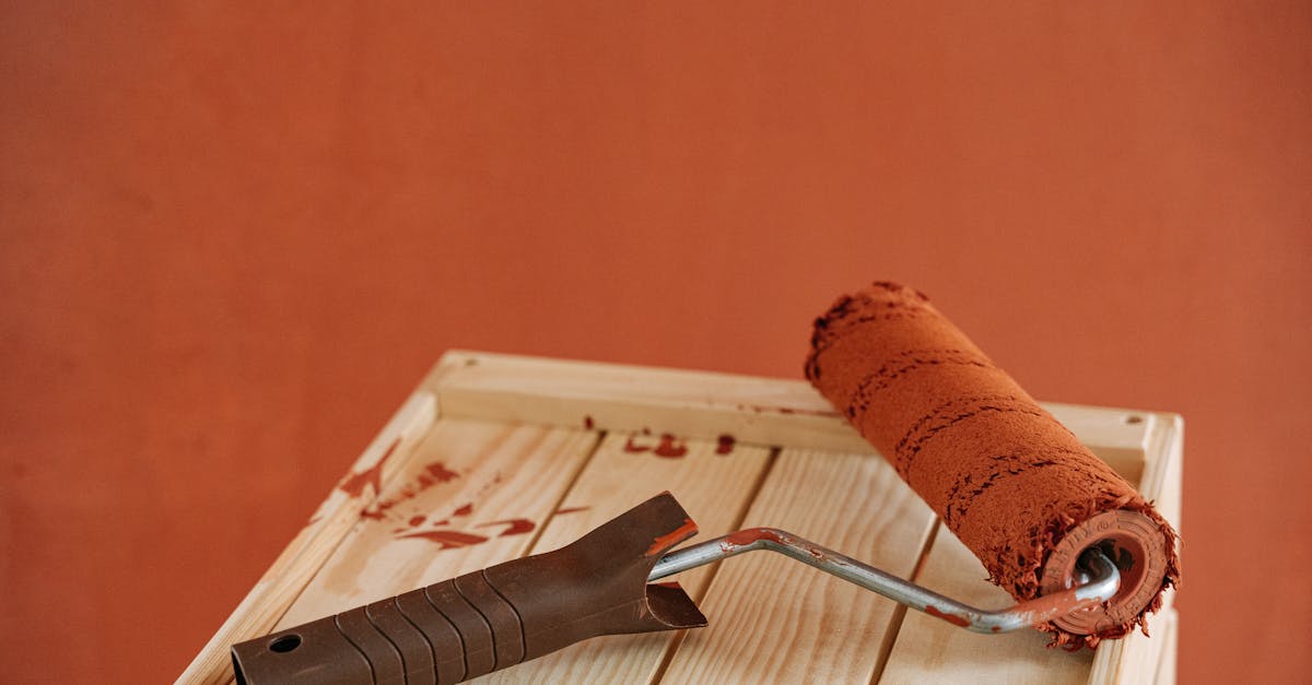 découvrez nos finitions de peinture de haute qualité pour un rendu impeccable et durable sur tous vos projets.