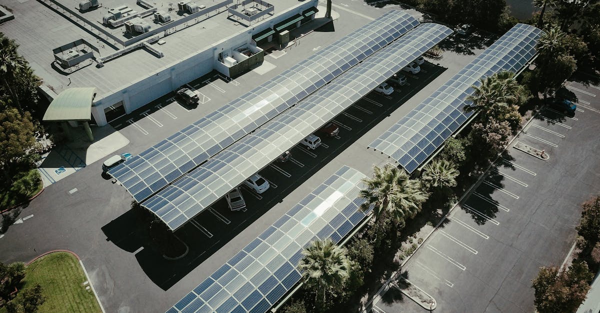 découvrez notre pergola photovoltaïque alliant design moderne et énergie solaire pour un espace extérieur écologique et élégant.
