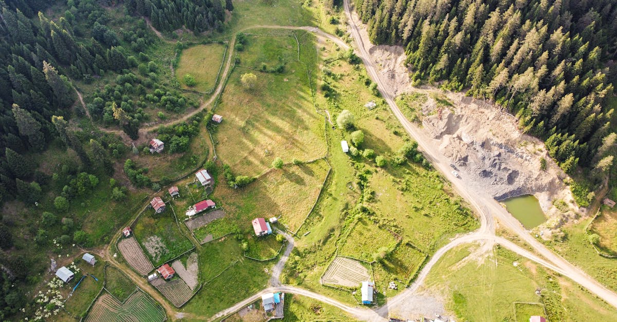 découvrez notre pergola photovoltaïque alliant design moderne et énergie solaire durable pour ombrager et alimenter votre extérieur de manière écologique.