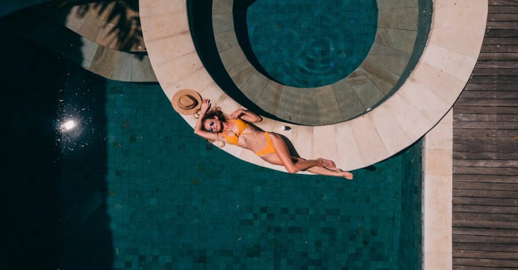 découvrez notre sélection de pool decks élégants et durables pour sublimer votre espace piscine. matériaux résistants et designs modernes pour un extérieur convivial.