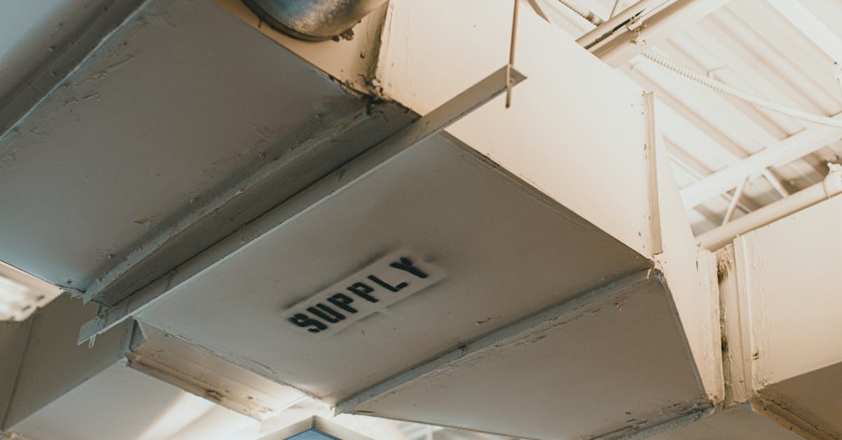 découvrez l'importance de la ventilation des fosses septiques pour maintenir un système septique efficace, prévenir les mauvaises odeurs et assurer la sécurité de votre environnement.