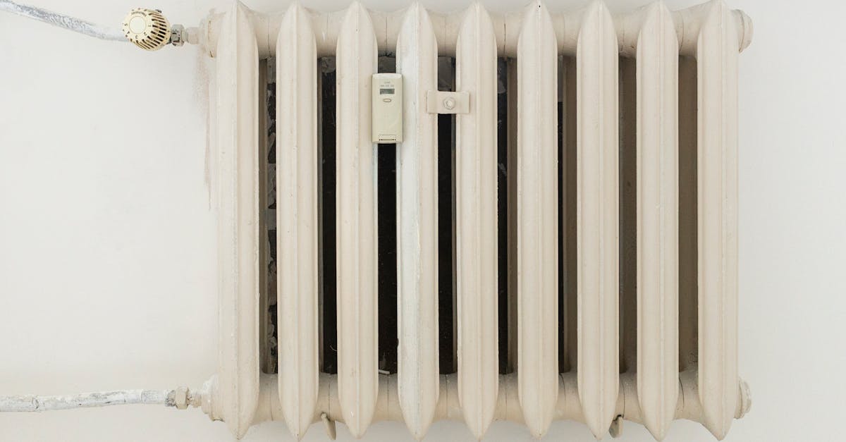 découvrez les chauffe-eau sans réservoir : une solution économique et écologique pour un approvisionnement en eau chaude instantané et illimité.