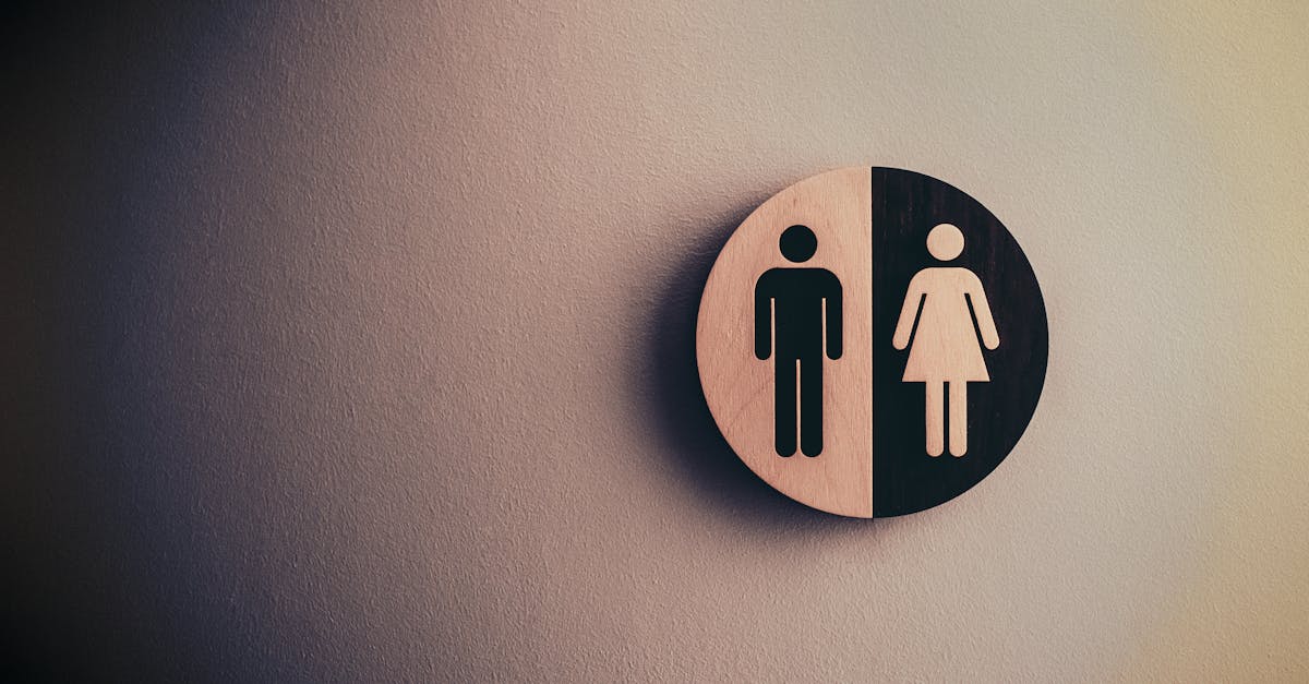 découvrez le coût d'installation d'une toilette accessible, les facteurs qui influencent le prix, et des conseils pour optimiser votre budget.