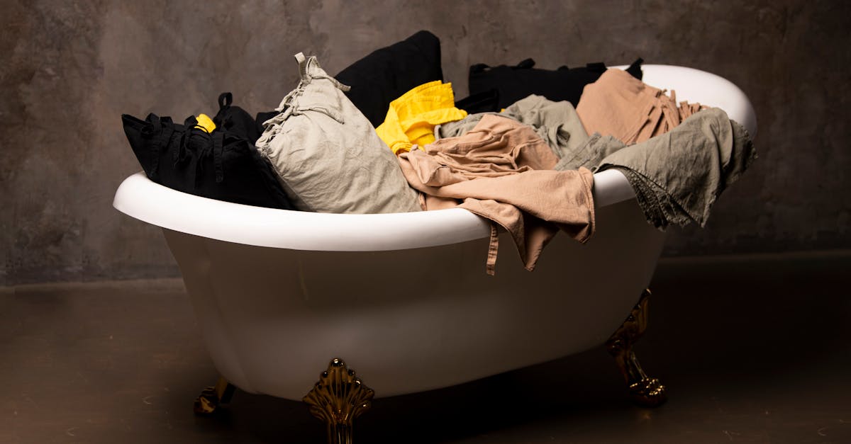 installation de baignoire professionnelle pour une salle de bain moderne et fonctionnelle. service rapide et de qualité garanti.