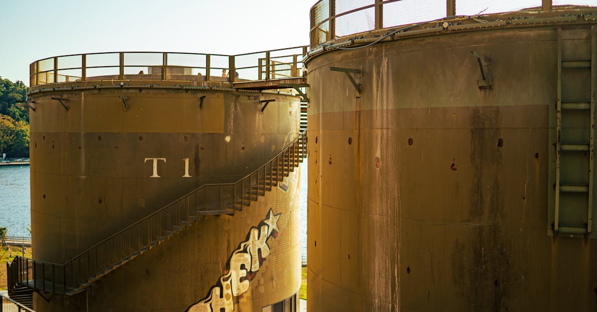 découvrez nos fosses septiques en béton, durables et efficaces pour une gestion optimale des eaux usées domestiques.