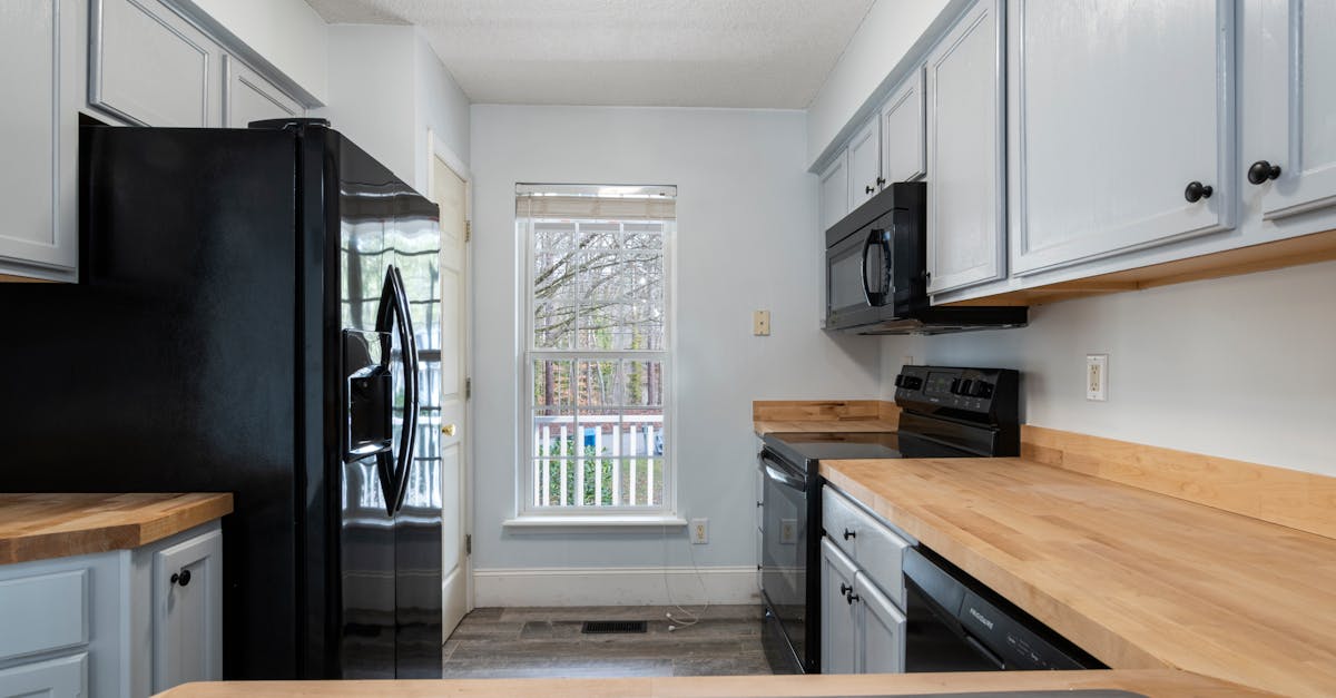 découvrez le coût de la rénovation de cuisine en détail et obtenez des conseils pour planifier votre budget efficacement.