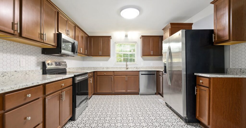 découvrez notre sélection de carreaux muraux de cuisine alliant style et praticité pour sublimer vos murs et faciliter l'entretien.