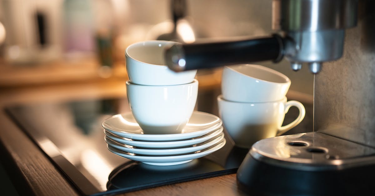 découvrez les causes courantes de la faible pression d'eau chaude et comment y remédier efficacement pour retrouver un confort optimal chez vous.