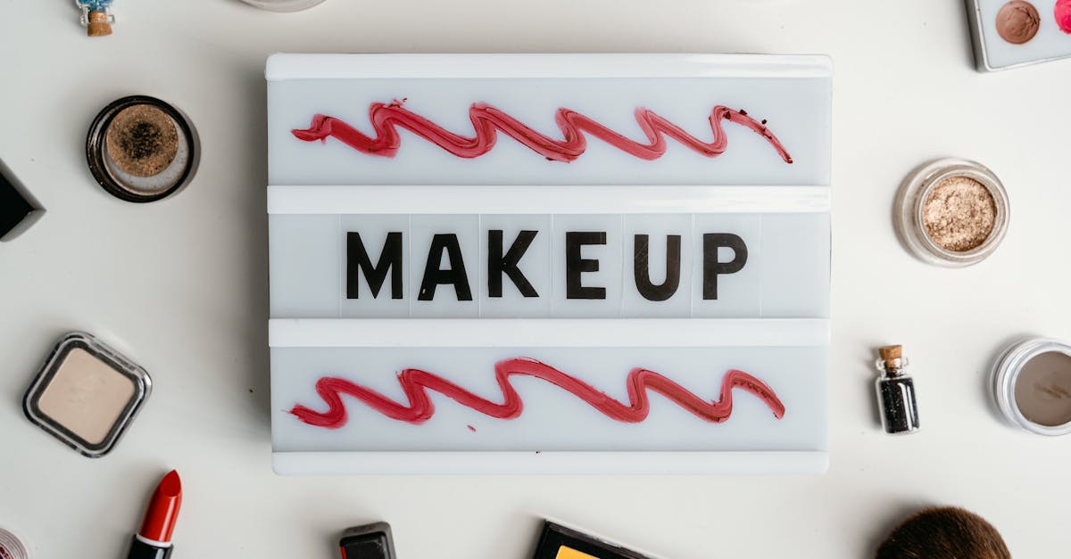 découvrez notre primer de haute qualité pour une base parfaite avant le maquillage. appliquez facilement pour une tenue longue durée et un fini impeccable.