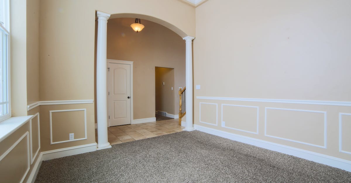 découvrez nos plinthes en carrelage alliant esthétisme et durabilité pour sublimer vos murs avec élégance et protection.