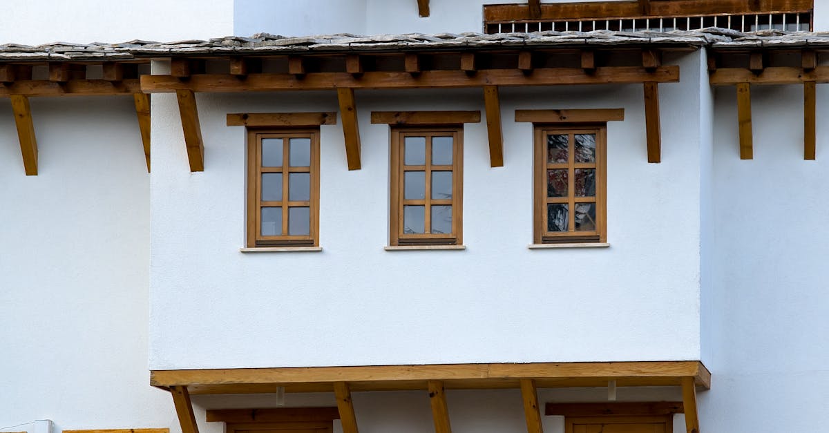 découvrez le coût des fenêtres à triple vitrage et bénéficiez d'informations détaillées pour optimiser votre investissement en isolation et économies d'énergie.