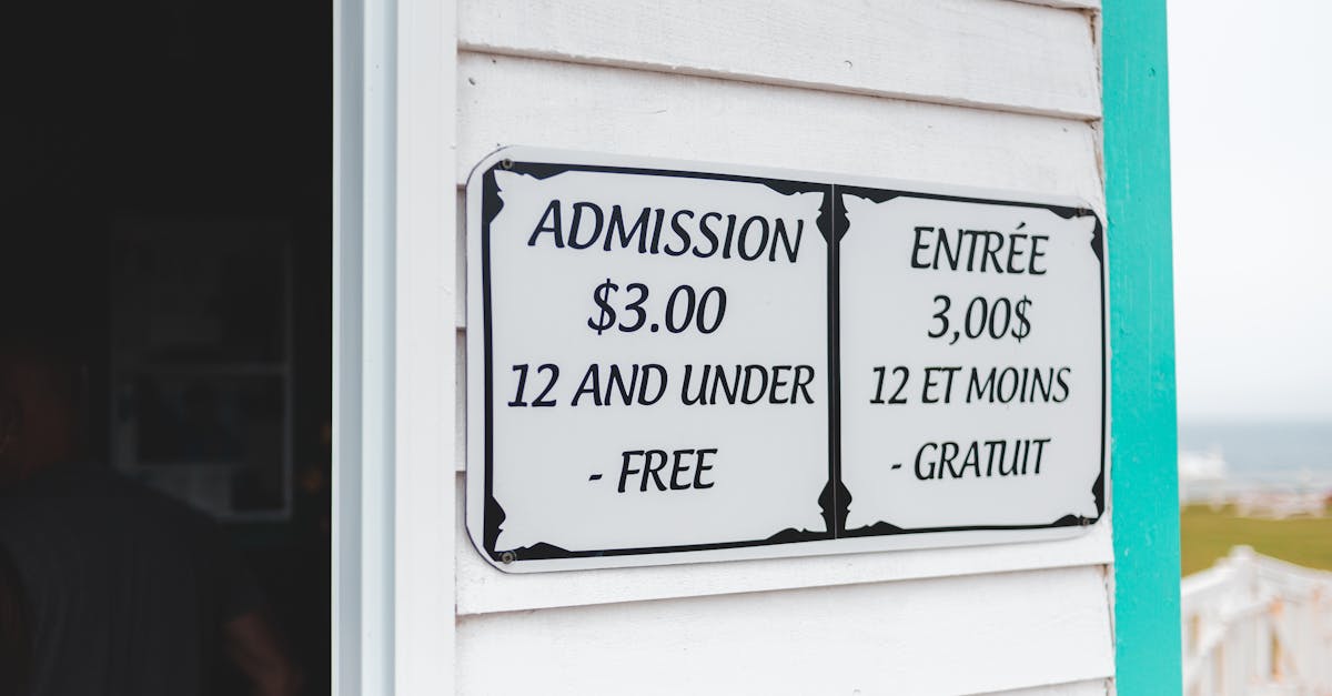 découvrez le coût d'installation des carreaux muraux et obtenez des conseils pour estimer votre budget de rénovation efficacement.