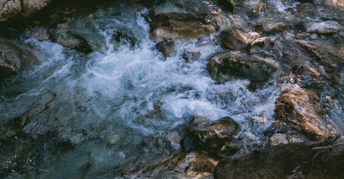découvrez les règlementations sur les eaux usées pour garantir la protection de l'environnement et la conformité légale des entreprises.